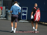 NY06-08-23_0051.jpg (85357 octets)